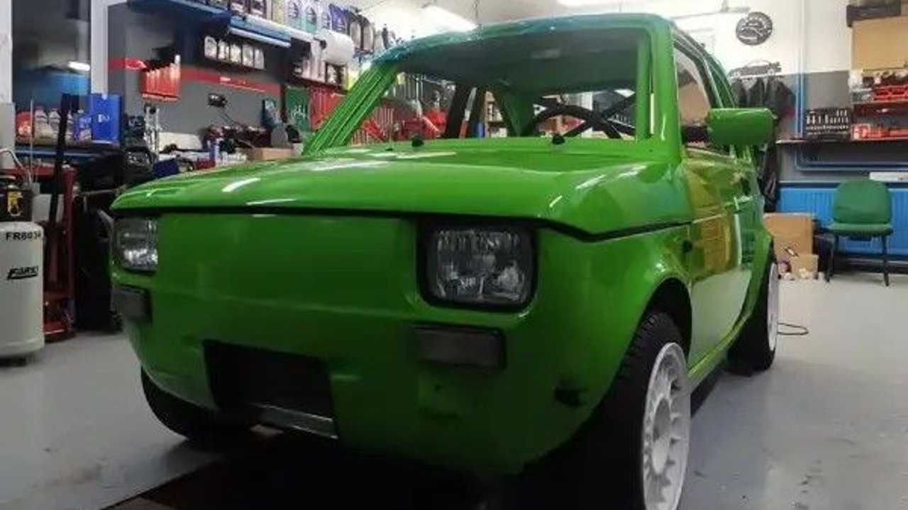 Fiat 126 con motor Subaru