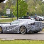 ¡Ferrari 812 GTO espiado con luces traseras cuádruples y escape loco!
