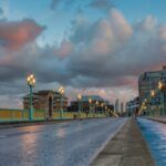 Manos. Cara. Espacio … ¿y menos coches?