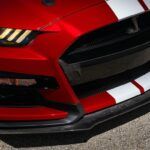 Ford Mustang Shelby GT500 recibe accesorio oficial de fibra de carbono