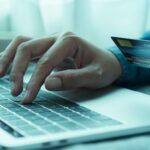 Su guía para comprar un automóvil usado en línea