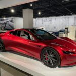 La opción de empuje del cohete del Tesla Roadster es increíble