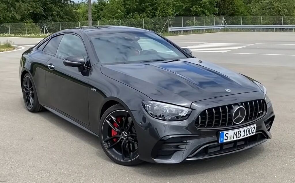 Eche una ojeada mucho más de cerca al Mercedes-AMG Y también53 Coupé 2021