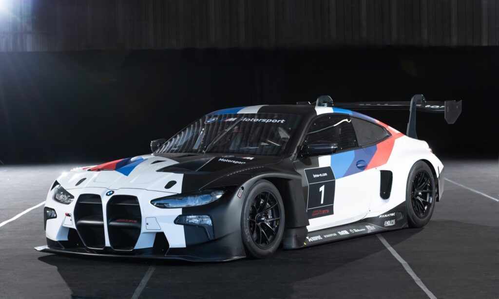 El vehículo de carreras BMW M4 GT3 anunciado de manera oficial [w/videos]