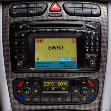 Mercedes-Benz: cómo se veían las radios de los automóviles hace cien años