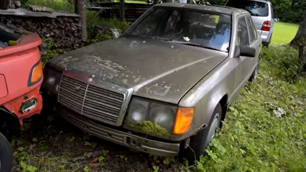 1988 Mercedes-Benz se reinicia tras 16 años de inmovilidad