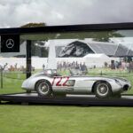 Mercedes-Benz 300 SLR «722» en exhibición en el Gran Premio de F1 de Gran Bretaña