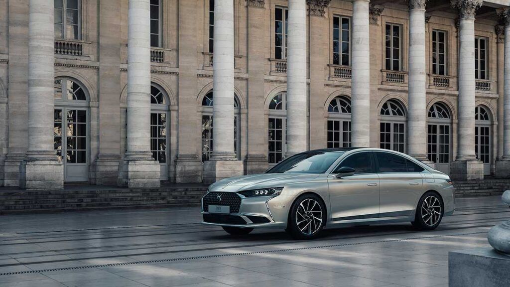 Nuevo DS 9 2021: una berlina de gran lujo con motor híbrido de 225 CV