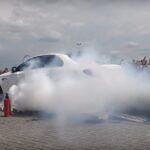 Mercedes-AMG E63 S desaparece en humo
