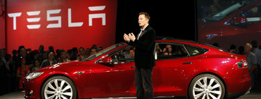 Cuando Tesla vende vehículos eléctricos, muchas personas no se sientan primero; estas son las claves de su éxito.