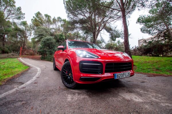Prueba del Porsche Cayenne GTS 2020
