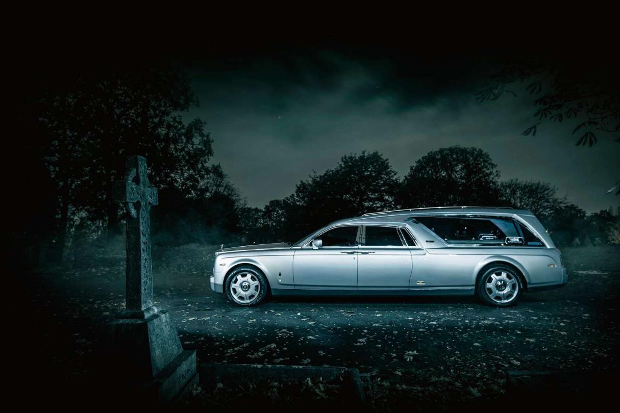 Coche fúnebre