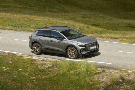 Audi Q4 e-tron 48 - precio: + 0 rublos.