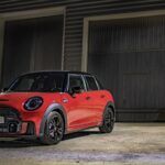 El apasionante coche de 178 CV entre las esquinas es más diseño que práctico.