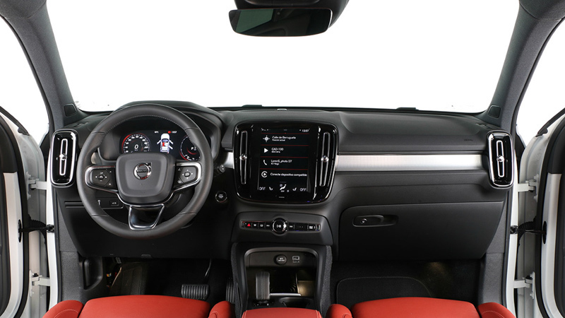 Volvo XC40 2018. Vista interior. Foto de-volvo xc40 2018