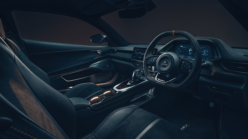 Lotus Emira (2022) - fotos interiores por Foto de Lotus Emira 2022
