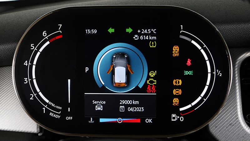 MINI Cooper transmisión automática de 3 puertas (2021) - foto del interior. - Fotos Mini Mini 2021