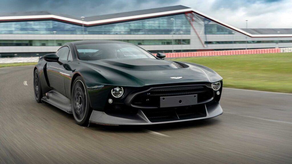Aston Martin Victor