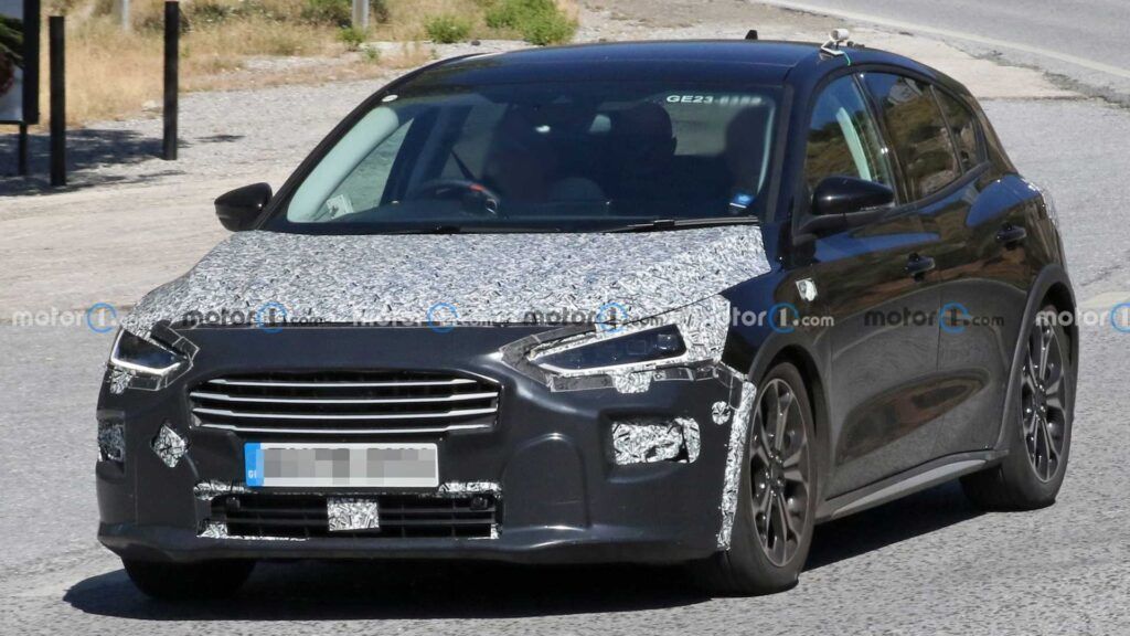 Nuevas fotos espía de rediseño compacto