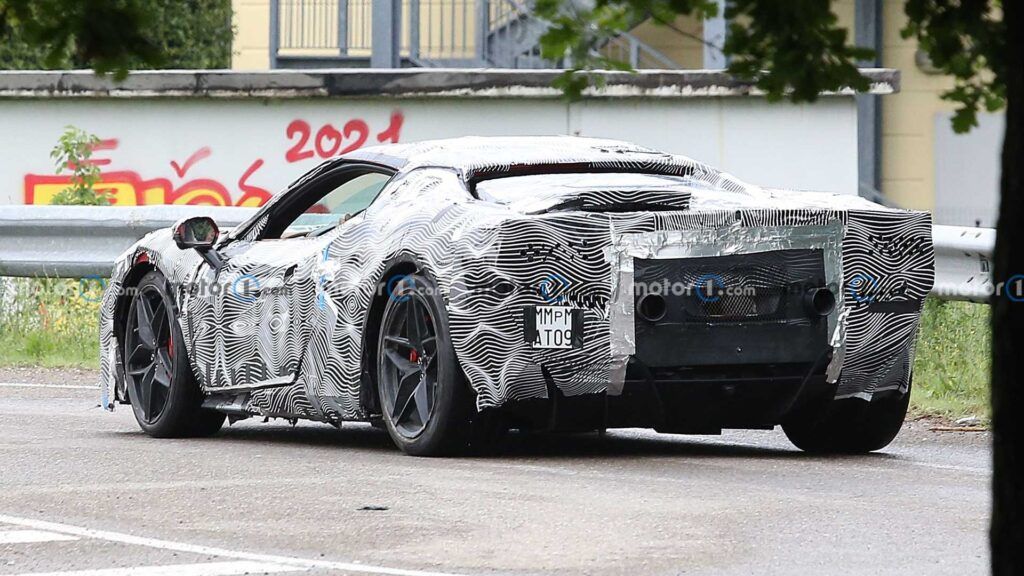 Ferrari V6 Hybrid se convierte en el «hermano» pequeño del SF90 Stradale