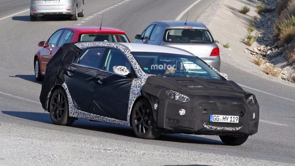 Las primeras fotos espía del Hyundai i40 CW en 2018