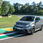 Probamos el Abarth F595, un coche muy inusual con personalidad y 165 CV.