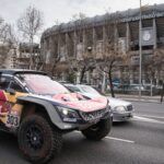 La comunidad de Madrid rinde homenaje a Carlos Sainz y Lucas Cruz