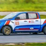 Este es el Ford Ranger Raptor … el coche de carreras