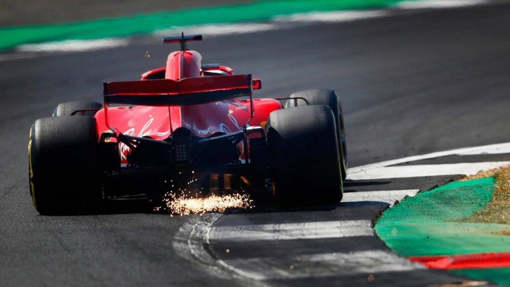 Ferrari tiene el motor más de F1, según Horner