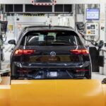 Volkswagen no cree que la crisis de los chips se alivie; se prevé que la producción disminuya nuevamente en 2022