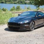 2012 Aston Martin DBS revisión, precios y especificaciones