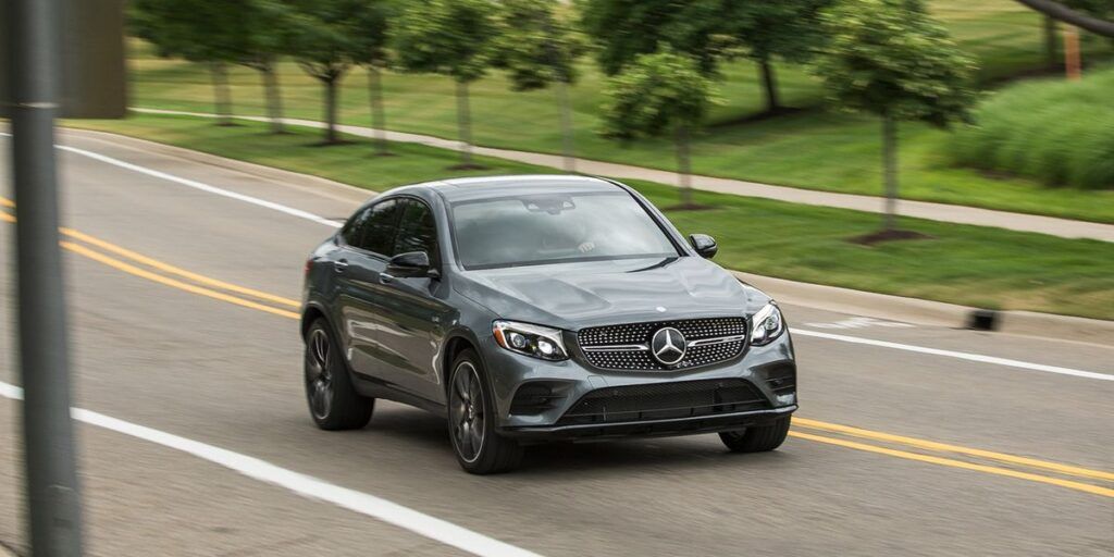 2017 Mercedes-AMG GLC43 / GLC43 Coupe Resumen, precios y especificaciones