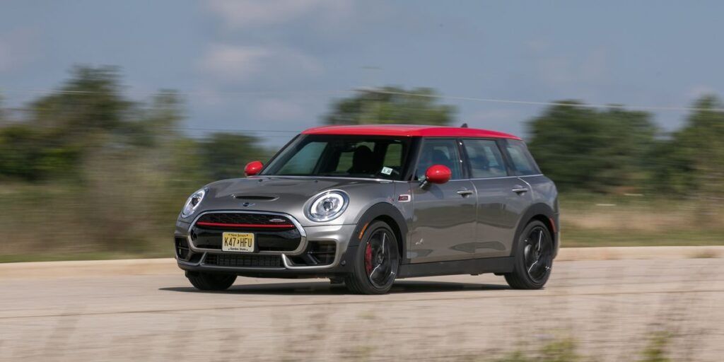 2017 Mini Cooper Clubman JCW revisión, precios y especificaciones