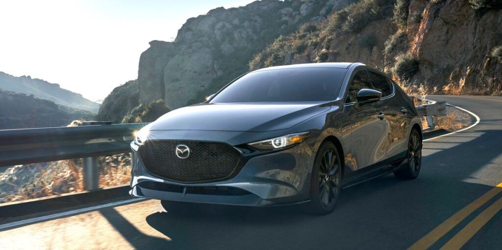 2021 Mazda 3 reseñas, precios y especificaciones