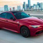 2022 Alfa Romeo Giulia Quadrifoglio descripción general, precios y especificaciones