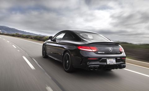Exterior trasero del Mercedes-AMG C43 2022 Revestimiento exterior del Mercedes Benz AMG C43 2022