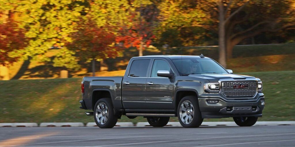 Revisión, precios y especificaciones de la GMC Sierra 1500 2018