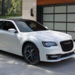 Revisión, precios y especificaciones del Chrysler 300 2021
