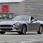 Revisión, precios y especificaciones del Fiat 124 Spider 2017