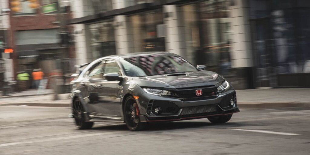 Revisión, precios y especificaciones del Honda Civic Type R 2017