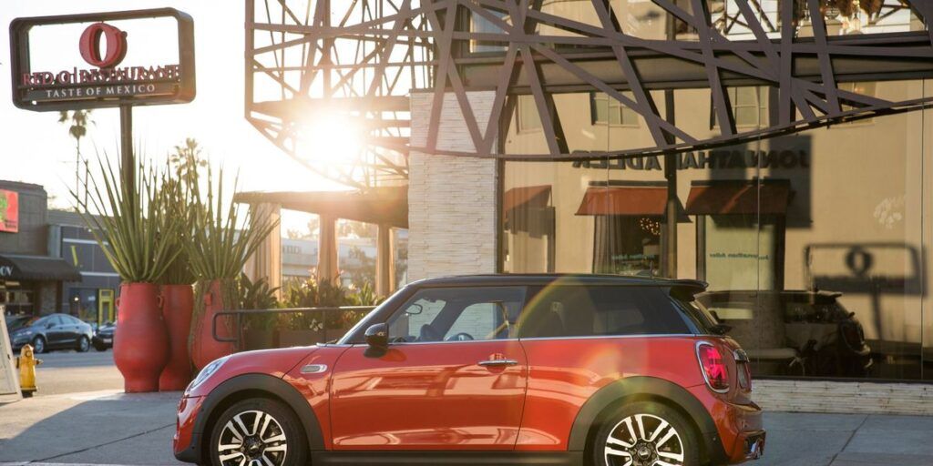 Revisión, precios y especificaciones del Mini Cooper 2019