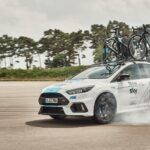 Ford Focus RS sale del coche en el Tour de Francia 2017