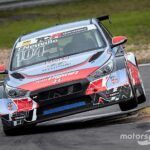 Newell gana en su primera gira