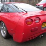 Alguien pegó la parte trasera de un C5 Corvette a un Nissan 200SX