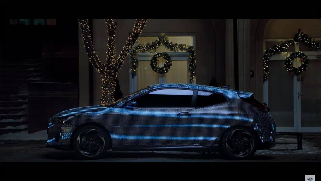 Teaser Hyundai Veloster 2018, el deportivo se acerca…