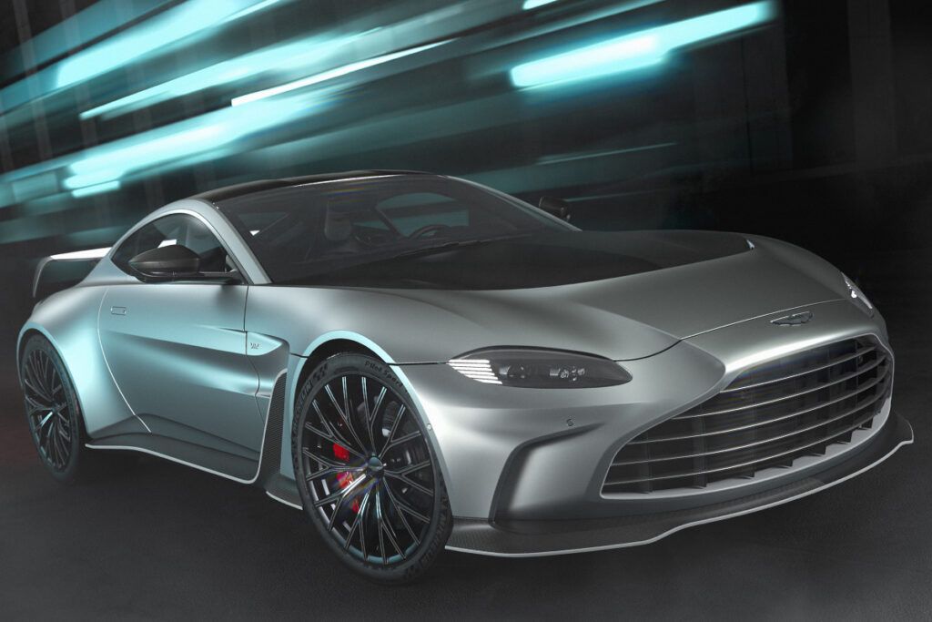 Aston Martin V12 Vantage (2022) Información General