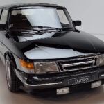 Detailer da nueva vida a un Saab 900 Turbo con limpieza con hielo seco y revestimiento cerámico