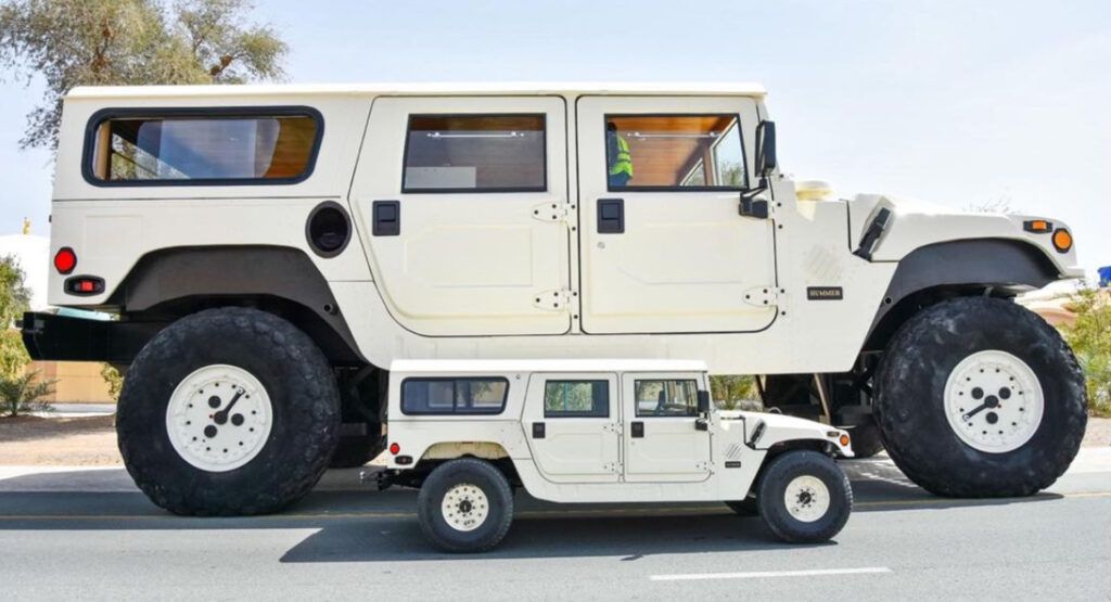 El colosal Hummer H1 «X3» de Rainbow Sheikh es tres veces más grande que un Hummer normal