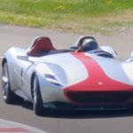 Disfruta de este Ferrari Monza SP2 y cómo se divide en la pista