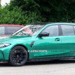 Echa un vistazo al BMW M3 Touring 2023 al aire libre